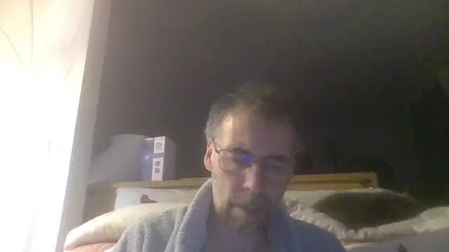 ptitcanard60600 online show from 11-29-25, 09:40