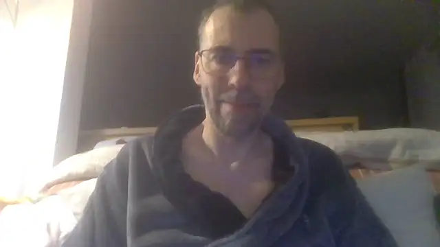 ptitcanard60600 online show from 12-21-25, 11:45