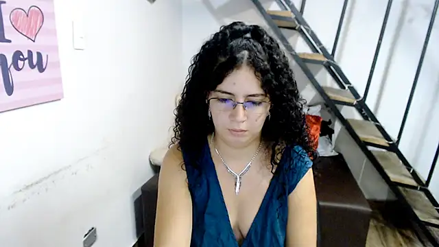 samantha baby  online show from 01-27-25, 01:26