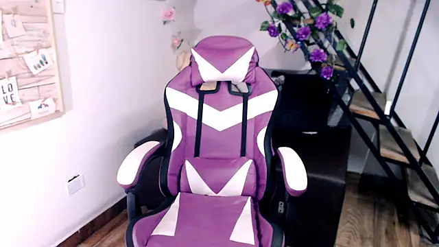 samantha baby  online show from 02-25-26, 06:28