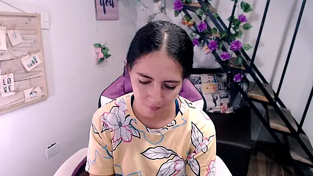 Snapshot of samantha_baby_ chatting on 07-11-26, 07:05 samantha baby online show from 07-11-26, 07:05
