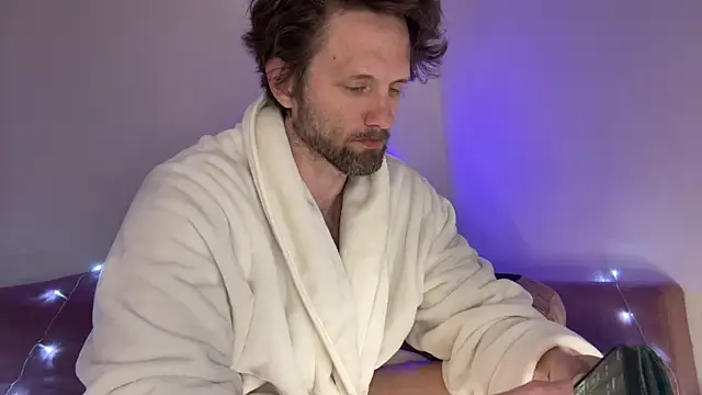 Snapshot of alexmannd chatting on 12-03-25, 05:33 alexmannd online show from 12-03-25, 05:33