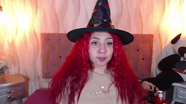 IsabelaLatina online show from 10-31-25, 02:23