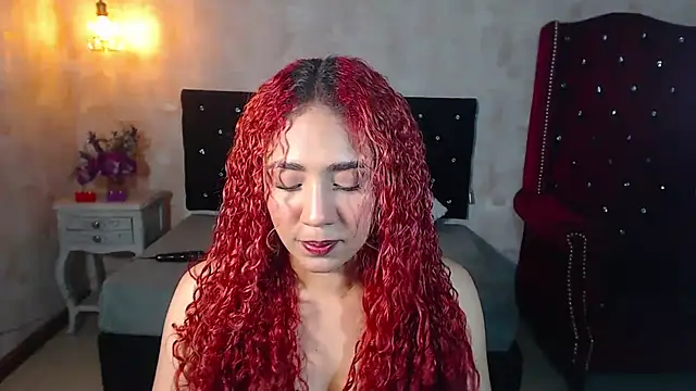 IsabelaLatina online show from 06-15-26, 02:25