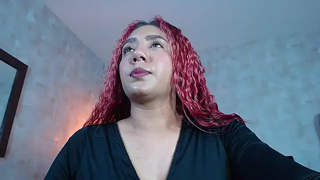 IsabelaLatina online show from 06-17-26, 06:38
