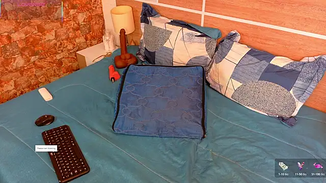 KAROL-SCOTT online show from 04-17-26, 08:01