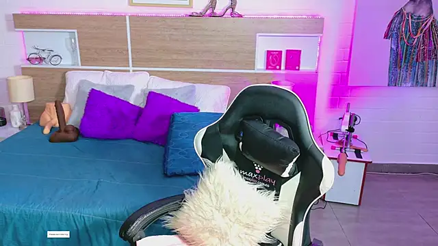 KAROL-SCOTT online show from 06-29-26, 05:24