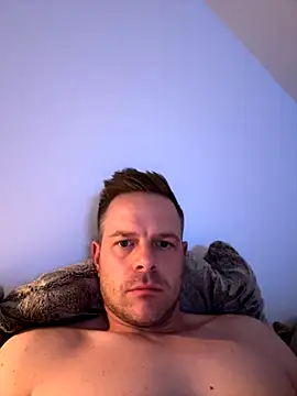 Snapshot of Danii0790 chatting on 10-12-25, 06:40 Danii0790 online show from 10-12-25, 06:40