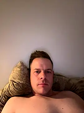 Snapshot of Danii0790 chatting on 10-16-25, 08:21 Danii0790 online show from 10-16-25, 08:21