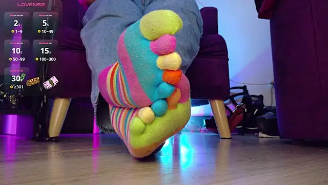 Snapshot of MistressMeg4n chatting on 08-04-26, 12:30 MistressMeg4n online show from 08-04-26, 12:30