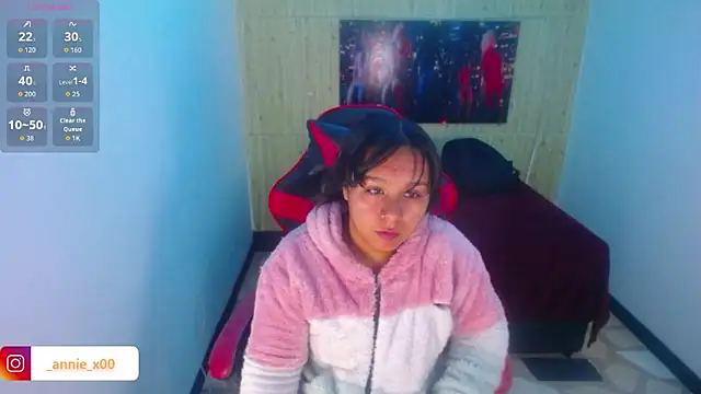 Charis 21 online show from 10-24-25, 01:13