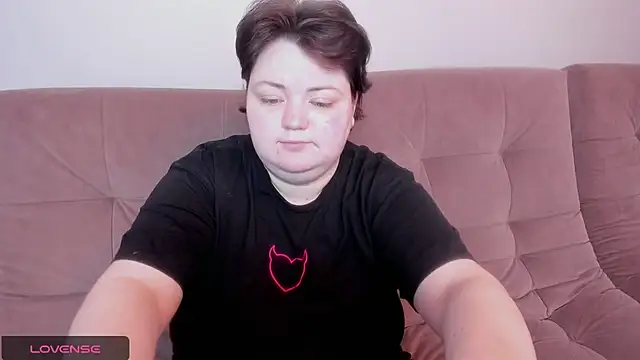 ihaveasecret  online show from 01-11-25, 07:05