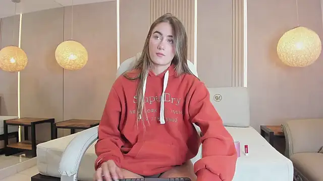 Snapshot of maryy_campbell_ chatting on 01-14-26, 12:44 maryy campbell online show from 01-14-26, 12:44