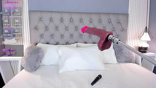 Victoriaxx  online show from 03-10-25, 11:16