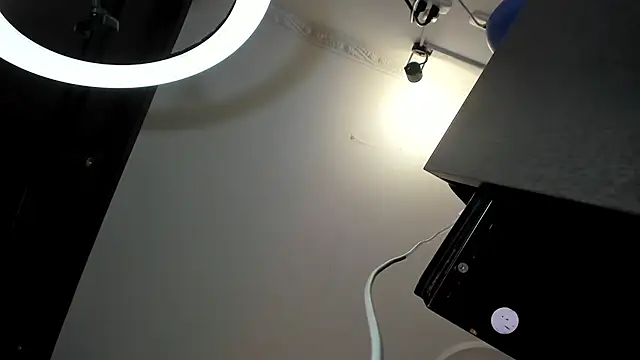 Apotheosis01 online show from 12-14-25, 09:25