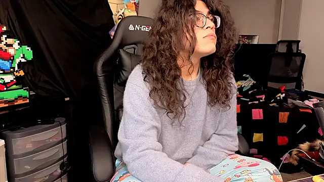 ShinyCherub online show from 11-13-25, 02:32