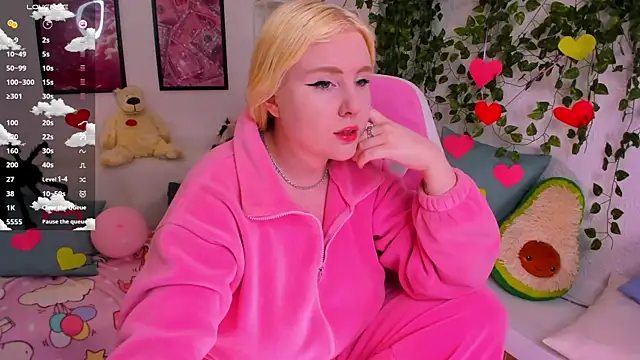 art lovee online show from 02-24-26, 01:03