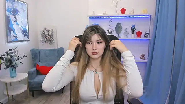 AnneTLi online show from 03-15-26, 03:12