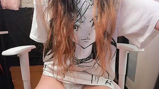 Mayala   online show from 04-18-26, 07:58