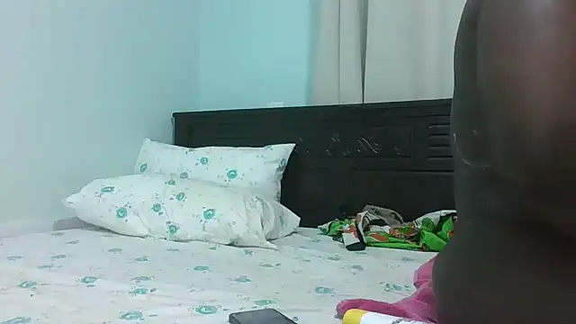 Darkberry online show from 02-11-26, 05:56