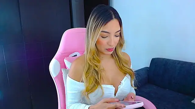 im grecia online show from 04-06-26, 08:21