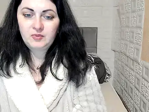 Snapshot of Lillian2 chatting on 02-19-25, 09:36 Lillian2 online show from 02-19-25, 09:36
