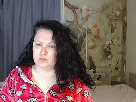 Lillian2 online show from 07-27-26, 03:24