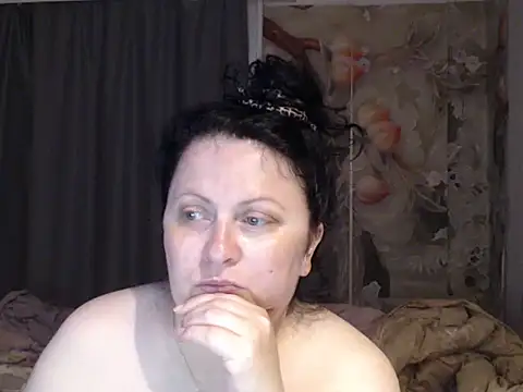 Lillian2 online show from 07-31-26, 07:19