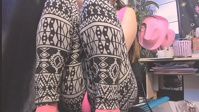 MYFAVOURITESTRAGER online show from 01-20-25, 04:54