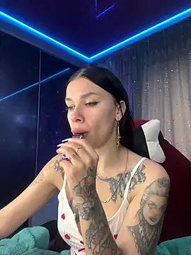 Queen of pain online show from 11-07-25, 06:24