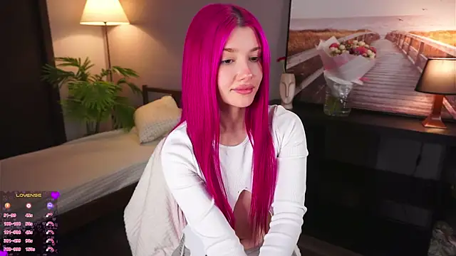 ShirleyCarolyn online show from 12-10-24, 01:54