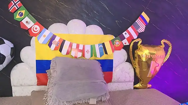  MiaBrown  online show from 07-17-26, 12:01