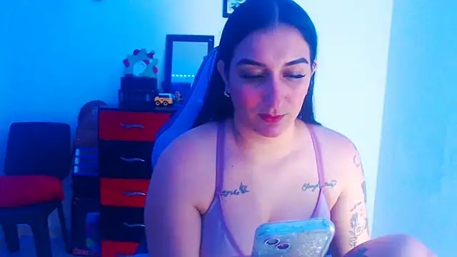 liz dirty online show from 11-19-25, 10:43