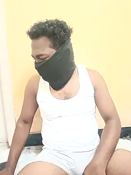 Snapshot of Tamil_paiyan012 chatting on 02-23-25, 05:23 Tamil paiyan012 online show from 02-23-25, 05:23