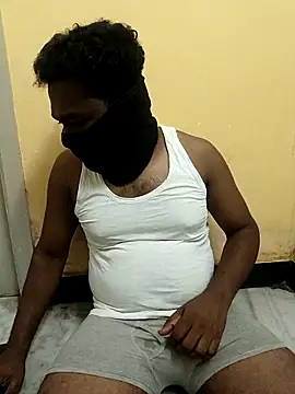 Snapshot of Tamil_paiyan012 chatting on 03-02-25, 05:04 Tamil paiyan012 online show from 03-02-25, 05:04