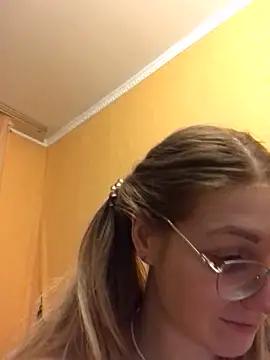 Snapshot of _Sweet_Love_ chatting on 01-30-25, 08:10 Sweet Love online show from 01-30-25, 08:10