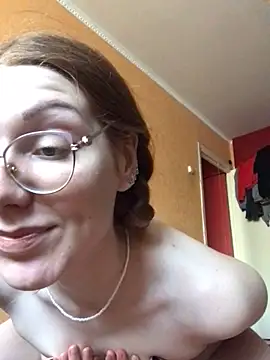 Snapshot of _Sweet_Love_ chatting on 02-07-25, 11:45 Sweet Love online show from 02-07-25, 11:45