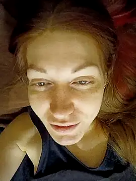 Snapshot of _Sweet_Love_ chatting on 11-07-25, 01:00 Sweet Love online show from 11-07-25, 01:00