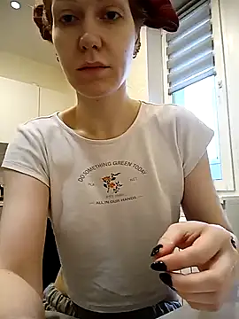 Snapshot of _Sweet_Love_ chatting on 11-10-25, 11:20 Sweet Love online show from 11-10-25, 11:20