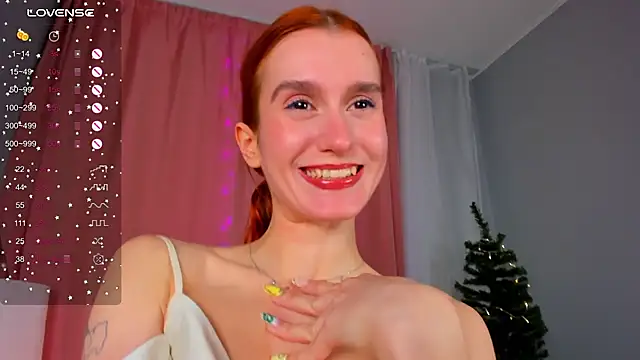 Snapshot of Sally_Biscuit chatting on 12-05-24, 04:55 Sally Biscuit online show from 12-05-24, 04:55