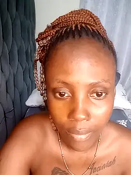 Snapshot of _Princess_mary chatting on 09-27-25, 11:21  Princess mary online show from 09-27-25, 11:21