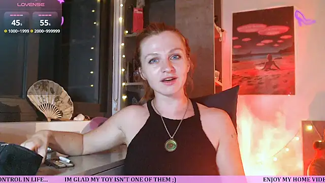 Cassie Wild online show from 05-07-26, 01:05