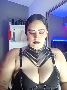 MariaGaitan online show from 06-17-26, 05:03
