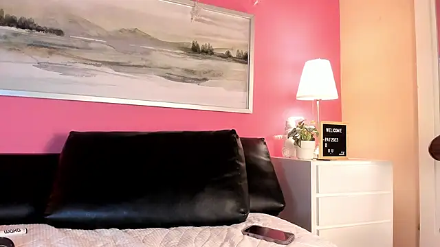 Tiffanysurez  online show from 03-19-25, 10:20