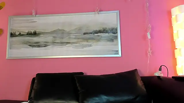 Tiffanysurez  online show from 09-19-25, 08:09