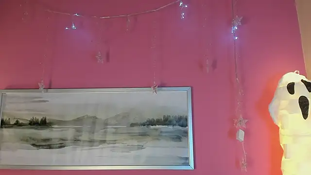 Tiffanysurez  online show from 10-01-25, 08:15