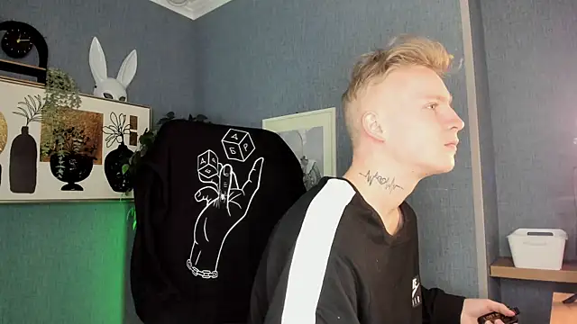 AlexxSweet online show from 04-20-26, 04:48