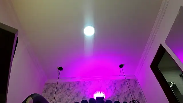 nalalye cruzz  online show from 02-04-26, 02:39