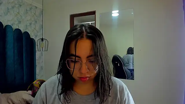 nalalye cruzz  online show from 03-22-26, 02:26