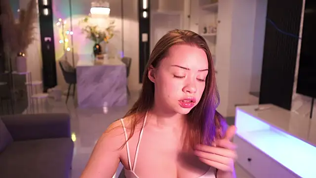 VixenMia online show from 02-20-26, 03:58